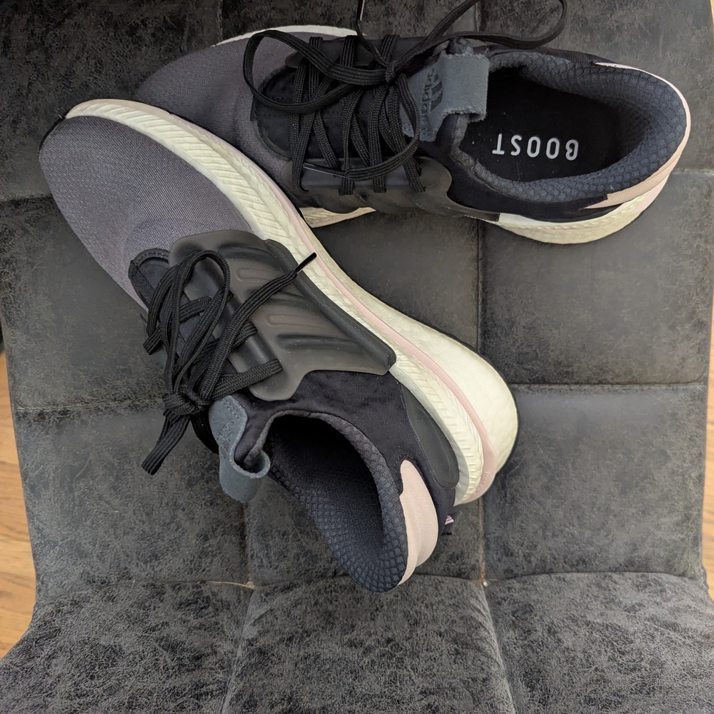 Adidas Black and Gray Sneakers - Picture 2 of 4